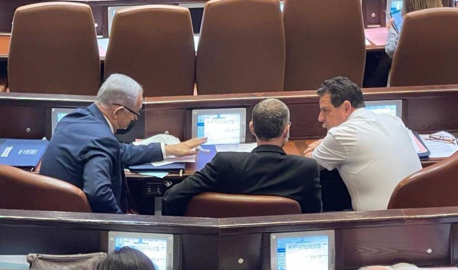 الموحدة: نترك الشعارات والتمثيليات للمشتركة 